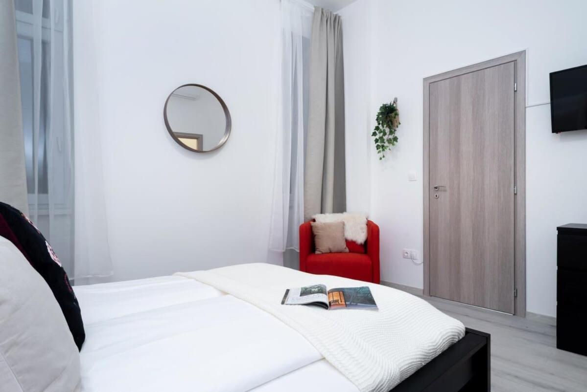 New Home At Exlusive Central Location Budapest Exterior foto